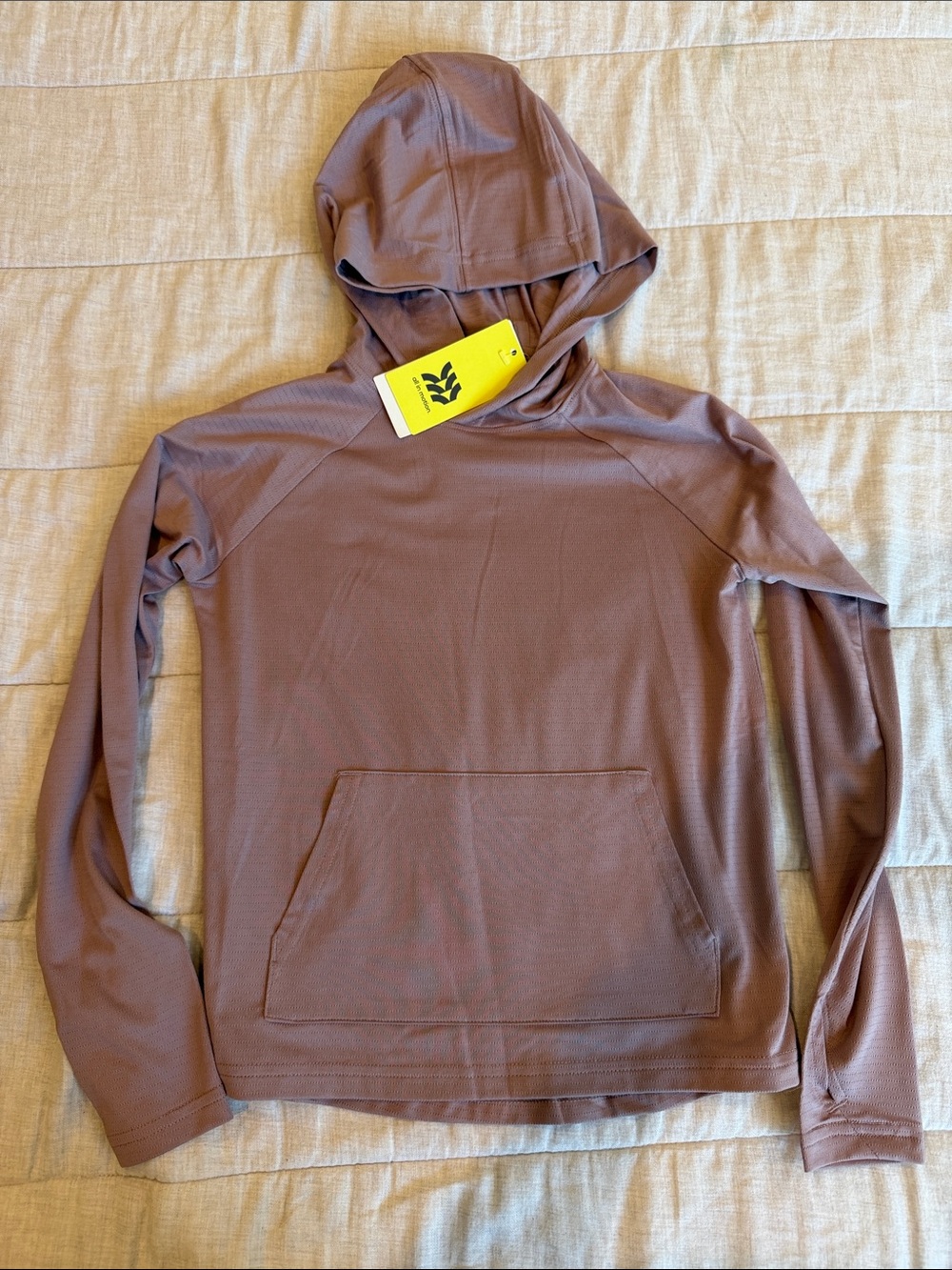 New with tags! Youth performance hoodie in Mauve